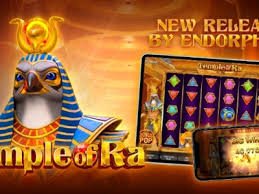 Filipino player browsing 82jl com casino and sportsbook on mobile